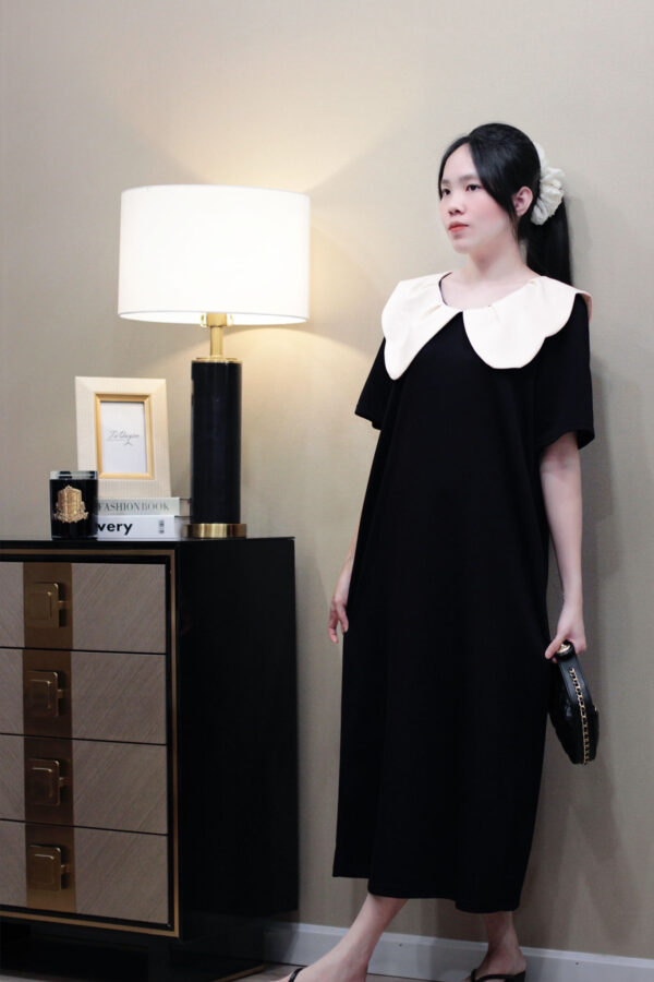 Váy suông cổ sen trắng dáng dài - Hình ảnh 2
