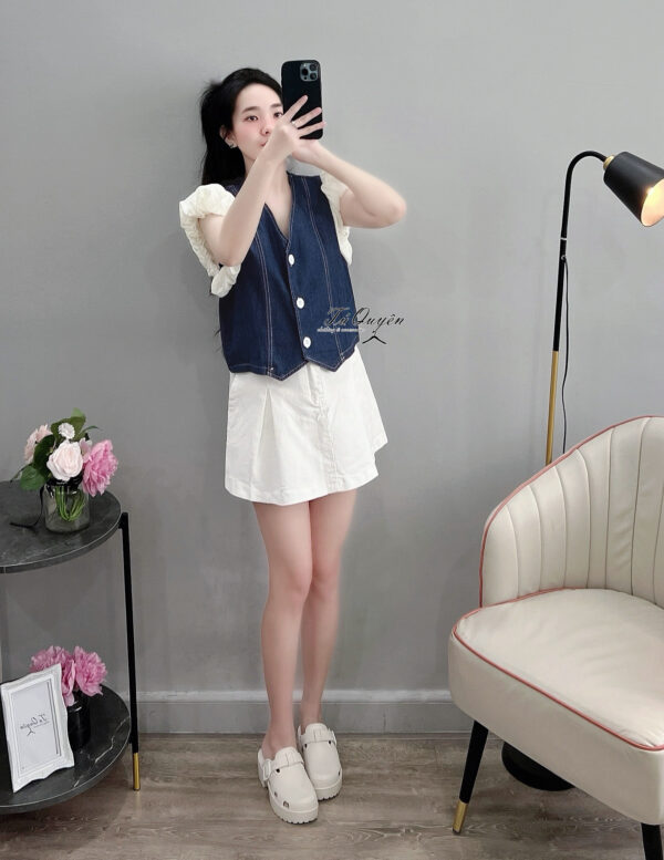 Áo Sơ Mi Kiểu Jean Cổ Tim Nút Dọc Tay Hến Bo Chun Thanh Lịch - Hình ảnh 5
