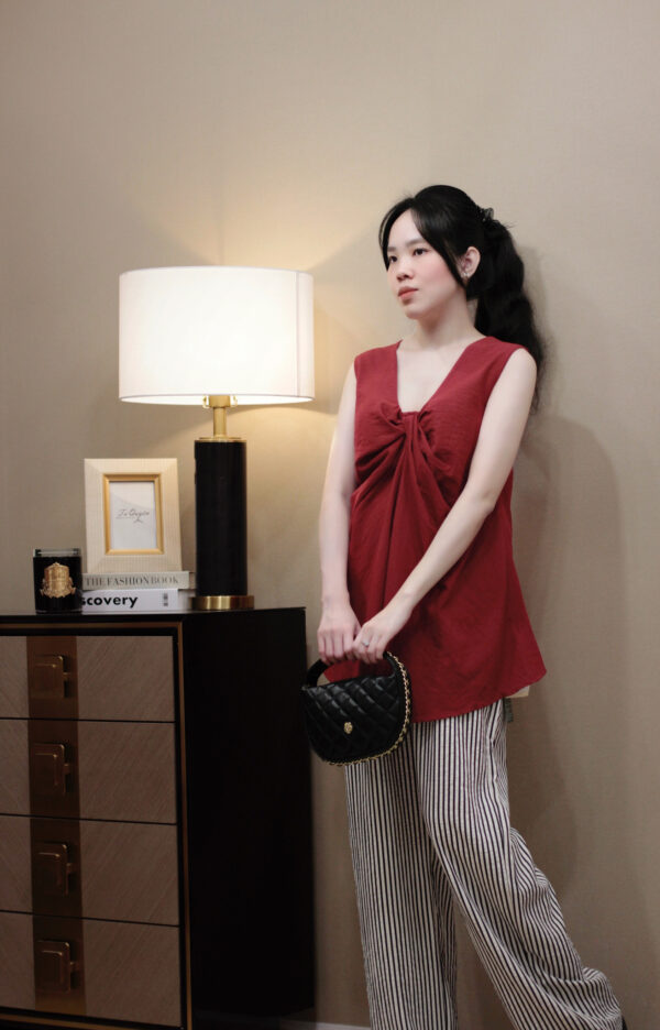 Áo Sơ Mi Cổ V Xoắn Ngực Tay Sát Nách Nữ Tính, Chất Liệu Thô Thoáng Mát - Hình ảnh 4