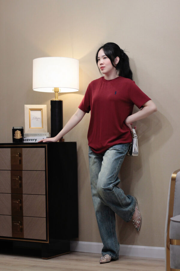 Áo Thun Nữ Thêu Hình Cổ Tròn Tay Ngắn - Phong Cách Casual, Chất Liệu Thun Thoáng Mát - Hình ảnh 5