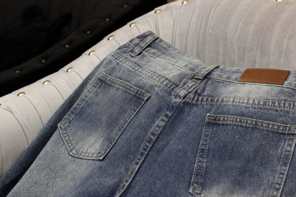 Quần Baggy Jean Nữ Ống Rộng Dáng Thể Thao Có Dây Rút - Phong Cách Casual Năng Động - Ảnh 3