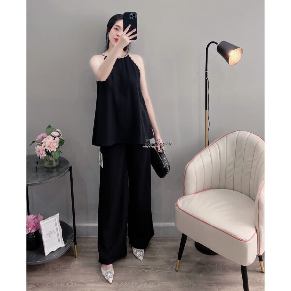 Set Áo Yếm Quần Suông Thanh Lịch - Thiết Kế Tinh Tế, Chất Liệu Thô Thoáng Mát - Phong Cách Thời Trang Hiện Đại - Ảnh 4