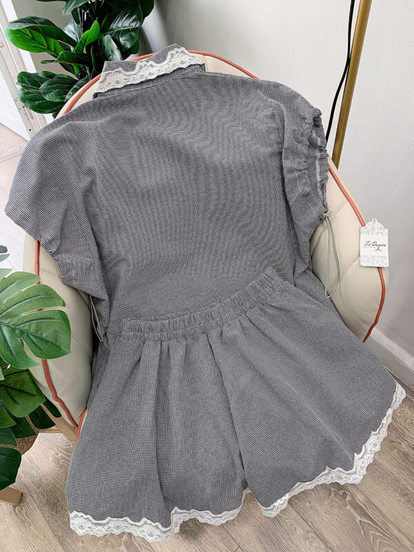 Set Caro Phối Ren Áo Sơ Mi Nút Dọc Túi Trước, Quần Ngắn Lưng Thun - Hình ảnh 3