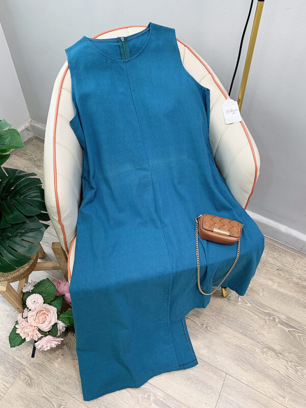 Váy Midi Thô Cổ Tròn Đắp Tà Sát Nách Thanh Lịch - Trang Phục Hàng Ngày Qua Gối Vừa Vặn - Hình ảnh 5