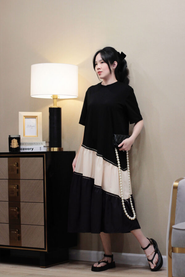 Váy Midi Thun Cổ Tròn Phối Màu Chéo Tay Ngắn - Thời Trang Nữ Tính, Thanh Lịch - Hình ảnh 3