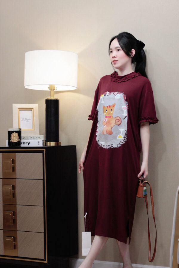 Váy Midi Thun Cổ Tròn Viền Bèo In Hình Mèo Tay Ngắn - Hình ảnh 14