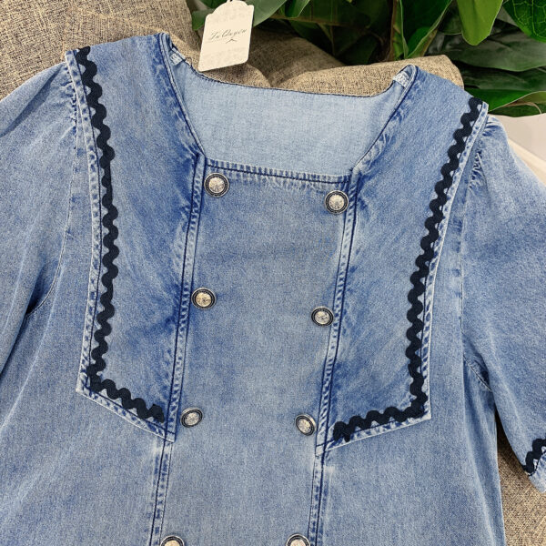 VÁY SUÔNG JEAN CỔ VUÔNG PHỐI VIỀN NÚT NGỰC, Váy Jean Lửng Tay Ngắn Phong Cách Daily - Ảnh 4