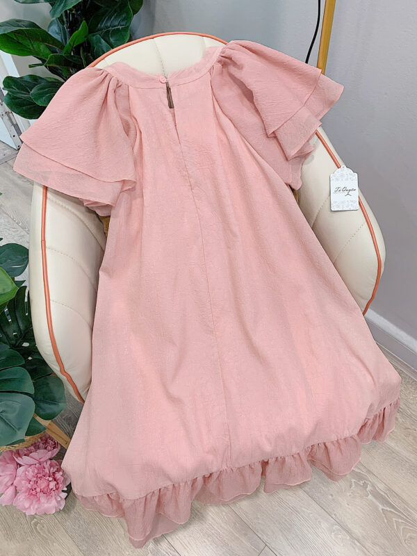 Váy suông cổ tròn đính hoa đuôi cá tay cánh tiên - Ảnh 5