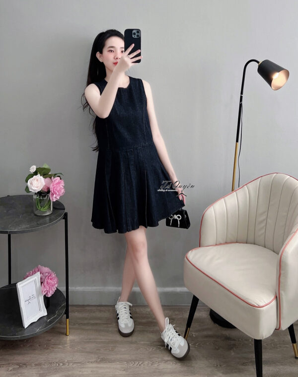 VÁY SUÔNG JEAN CỔ TRÒN ĐUÔI XẾP LY SÁT NÁCH - Ảnh 5