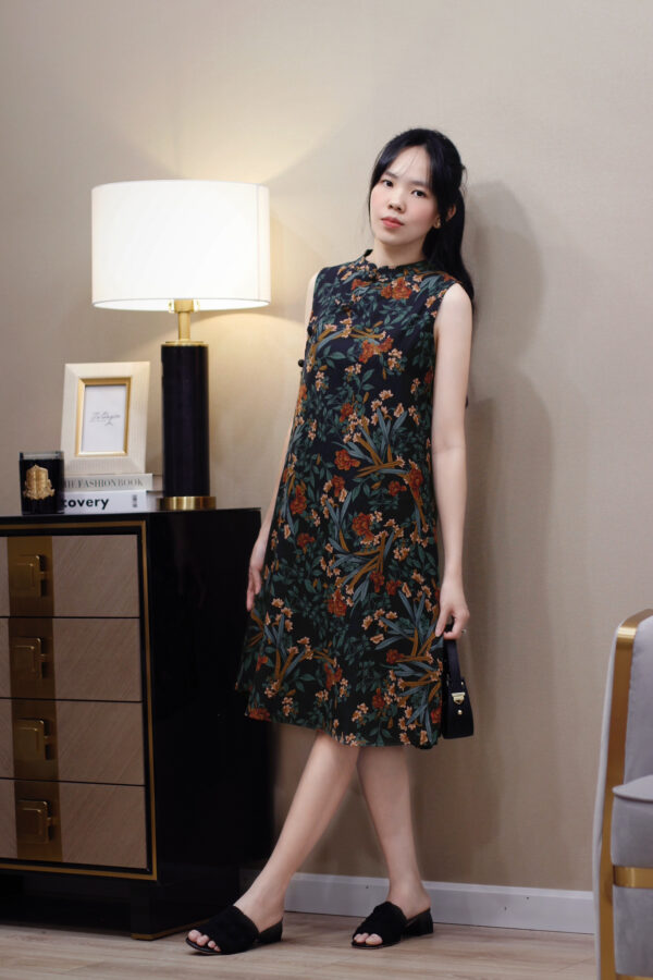 Váy suông hoa lá cổ tàu sát nách
