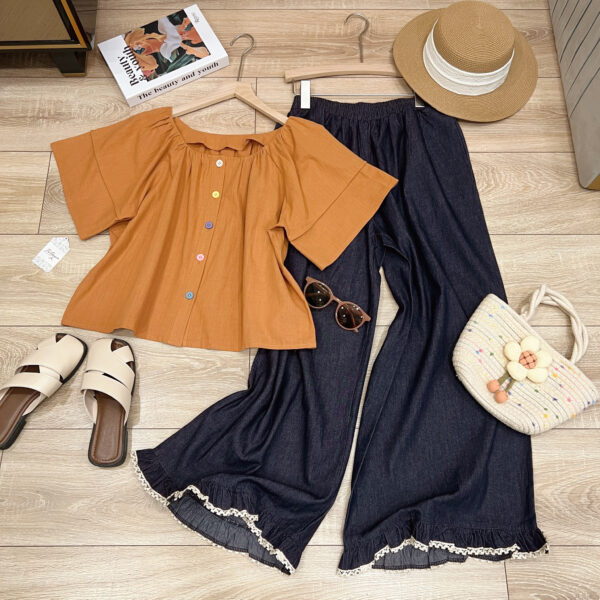 Áo Sơ Mi Cổ Thuyền Nút Dọc Tay Phồng Croptop Thô Trơn - Ảnh 2