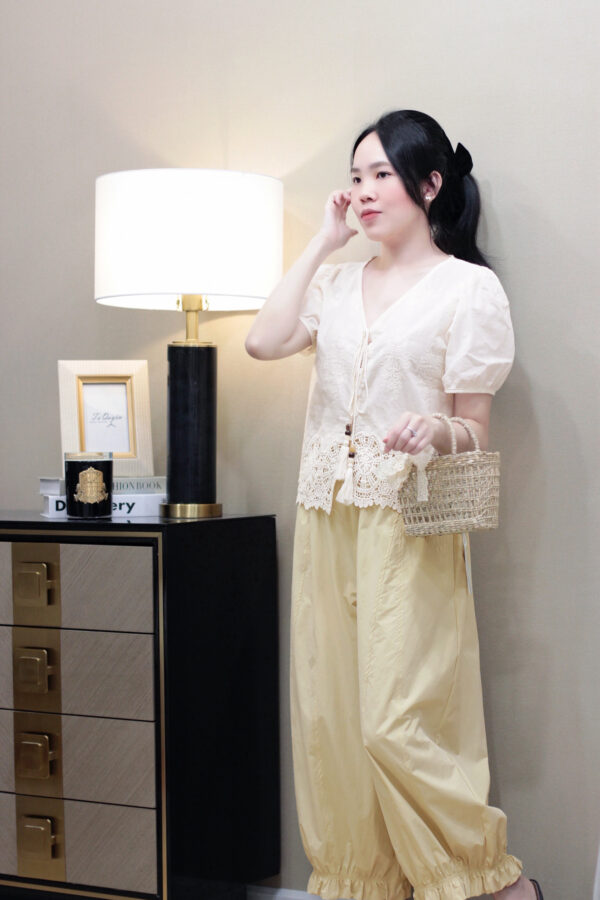Áo Sơ Mi Nữ Thô Ren Hoa Cổ Tim Tay Ngắn Thanh Lịch Đi Chơi Du Lịch - Ảnh 4
