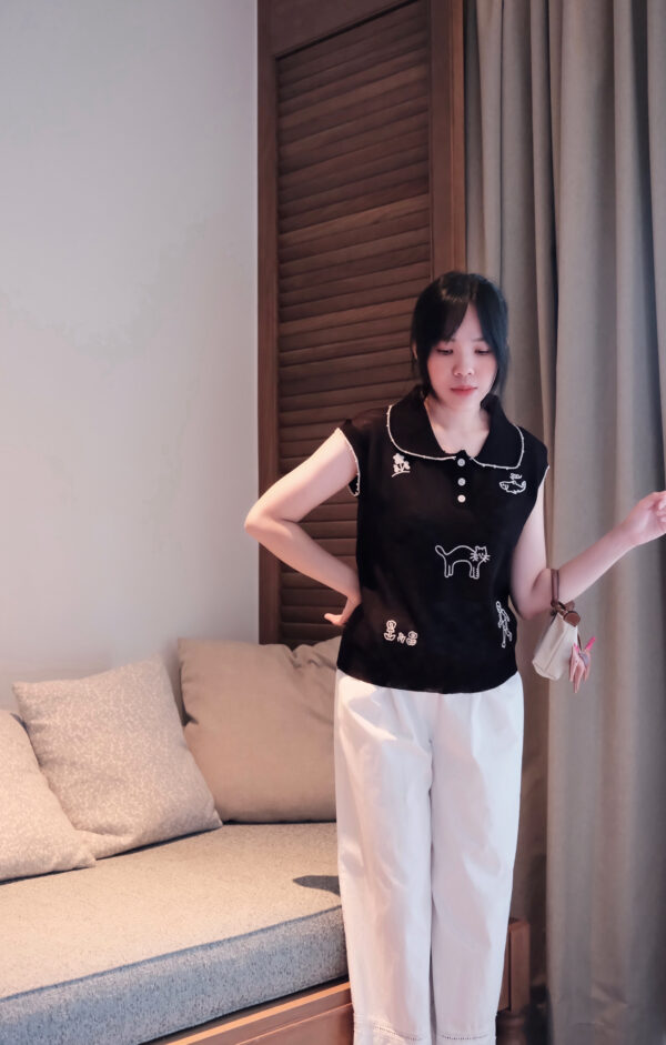 Áo Len Cổ Sen Nút Dọc Thêu Hình Sát Nách - Ảnh 5