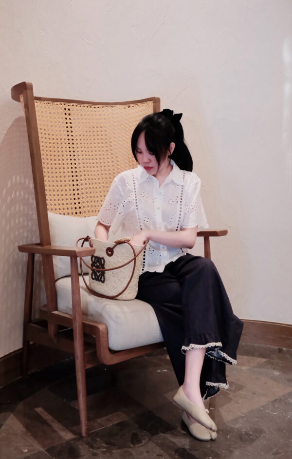 Áo Sơ Mi Nữ Ren Đục Lỗ Tay Ngắn Thanh Lịch - Ảnh 7