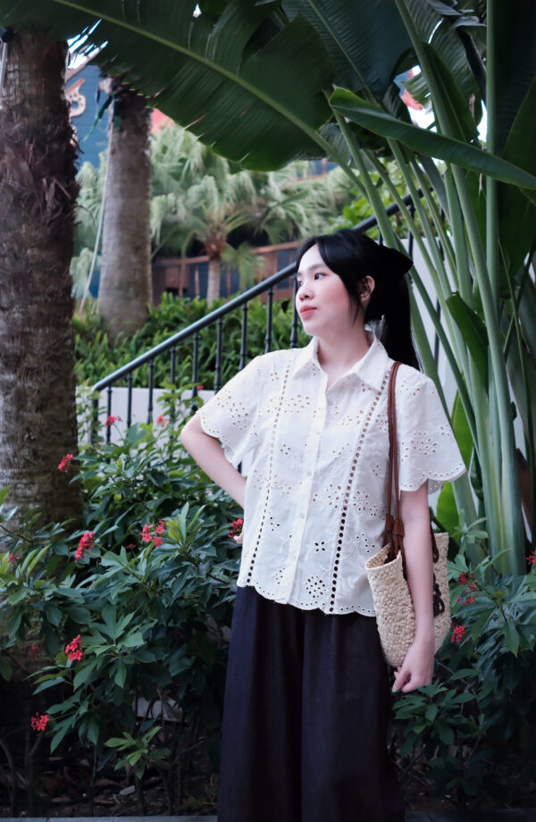 Áo Sơ Mi Nữ Ren Đục Lỗ Tay Ngắn Thanh Lịch - Ảnh 8