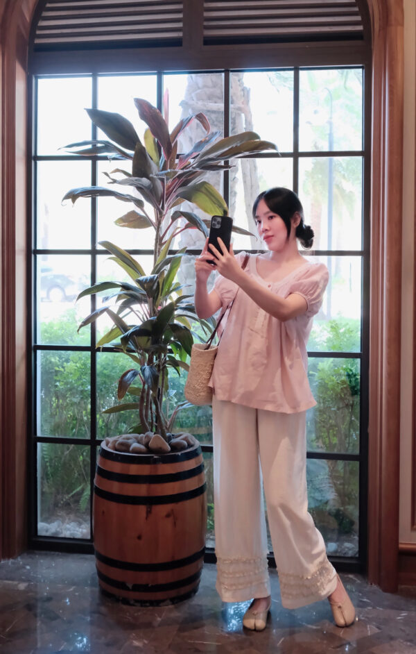 Áo Sơ Mi Nữ Cổ Tròn Viền Ren Tay Cánh Dơi Thanh Lịch - Ảnh 8