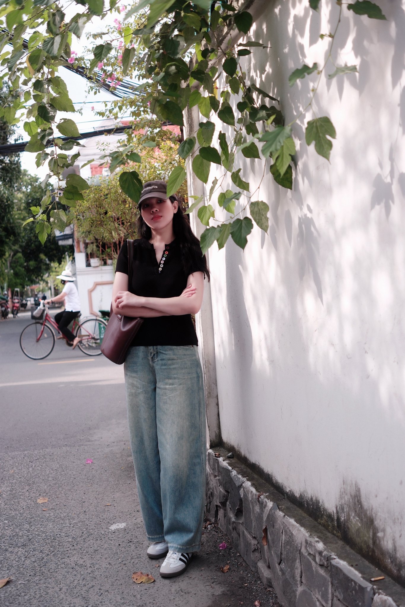 Áo Len Gân Cổ Tròn Nút Nhiều Màu Tay Ngắn Croptop Dáng Ôm Đi Chơi Du Lịch - Ảnh 2