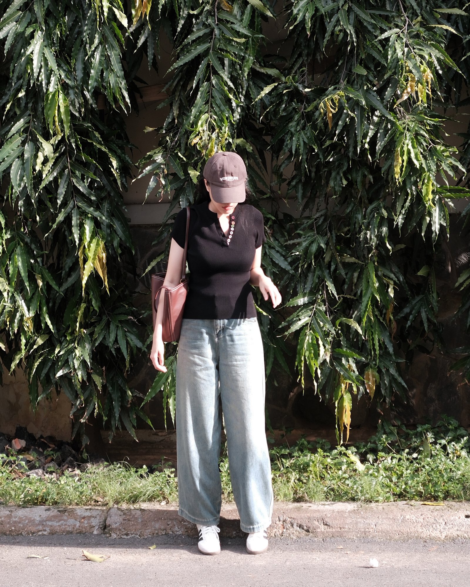 Áo Len Gân Cổ Tròn Nút Nhiều Màu Tay Ngắn Croptop Dáng Ôm Đi Chơi Du Lịch - Ảnh 5