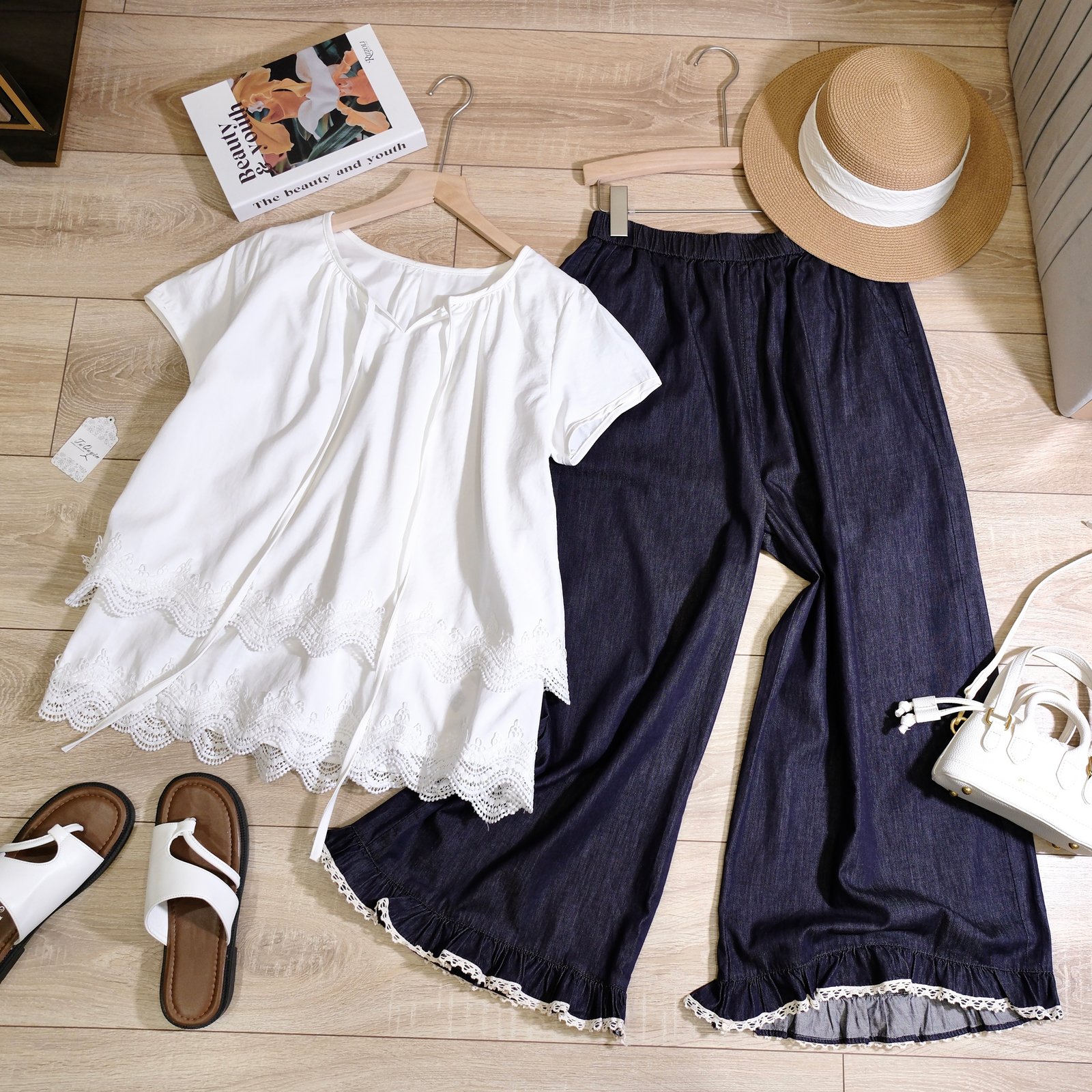 Áo Sơ Mi Nữ Cổ Tròn Thắt Nơ Phối Ren Tầng Tay Ngắn - Thiết Kế Thanh Lịch, Chất Liệu Thô Thoáng Mát - Ảnh 7