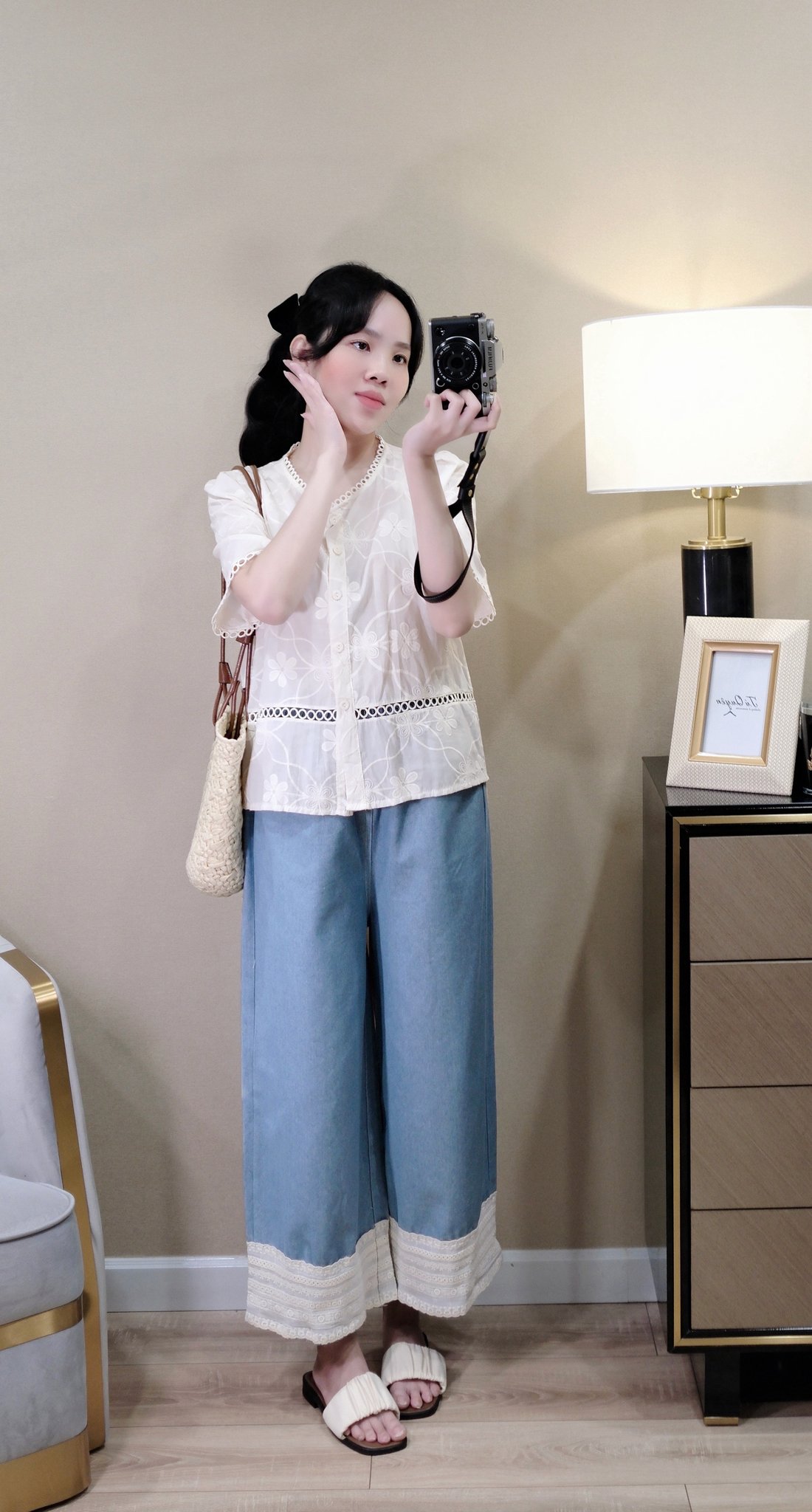 "Áo Sơ Mi Thô Ren Cổ Tròn Nút Dọc Tay Ngắn Hoa Văn | Thanh lịch, thoáng mát, phù hợp đi làm, du lịch" - Ảnh 6