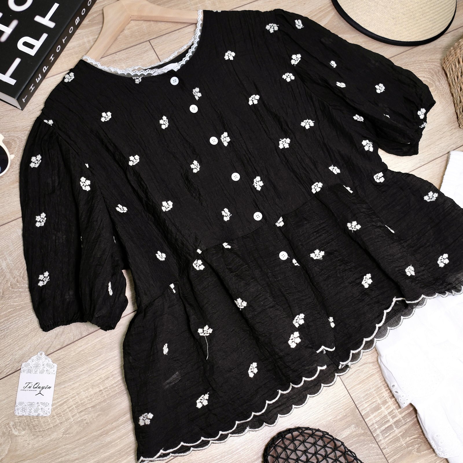 Áo Sơ Mi Voan Thêu Hoa Cổ Tròn Nút Dọc Tay Ngắn Bo Chun - Thiết Kế Thanh Lịch, Chất Liệu Thoáng Mát - Ảnh 5