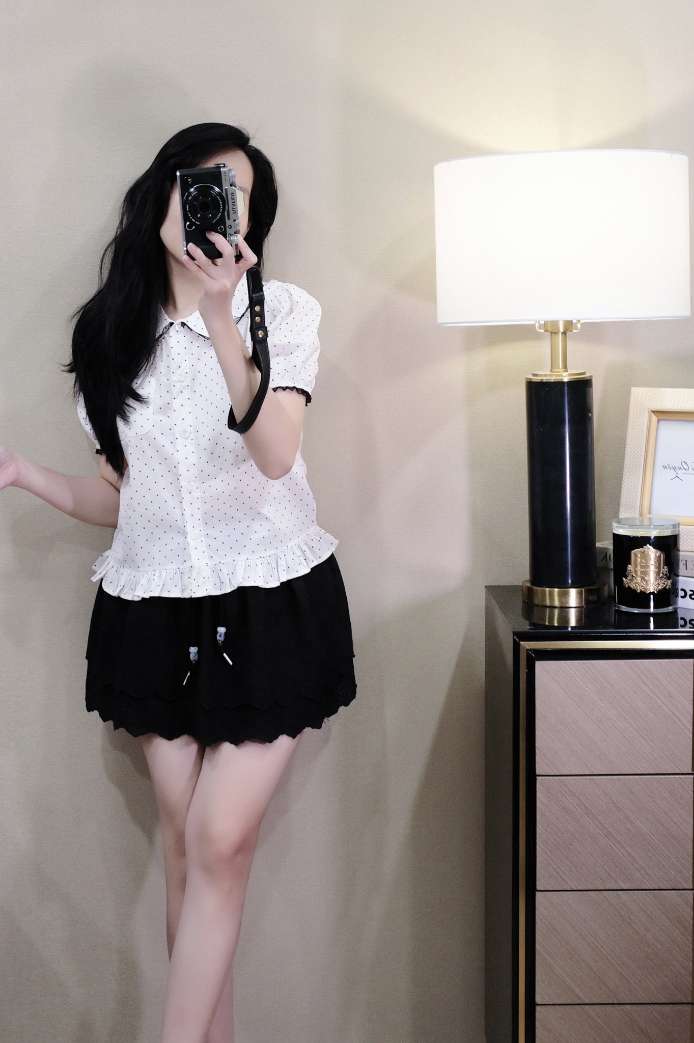 Áo sơ mi chấm bi cổ sen viền ren, tay ngắn bo chun - Thanh lịch, duyên dáng - Ảnh 7