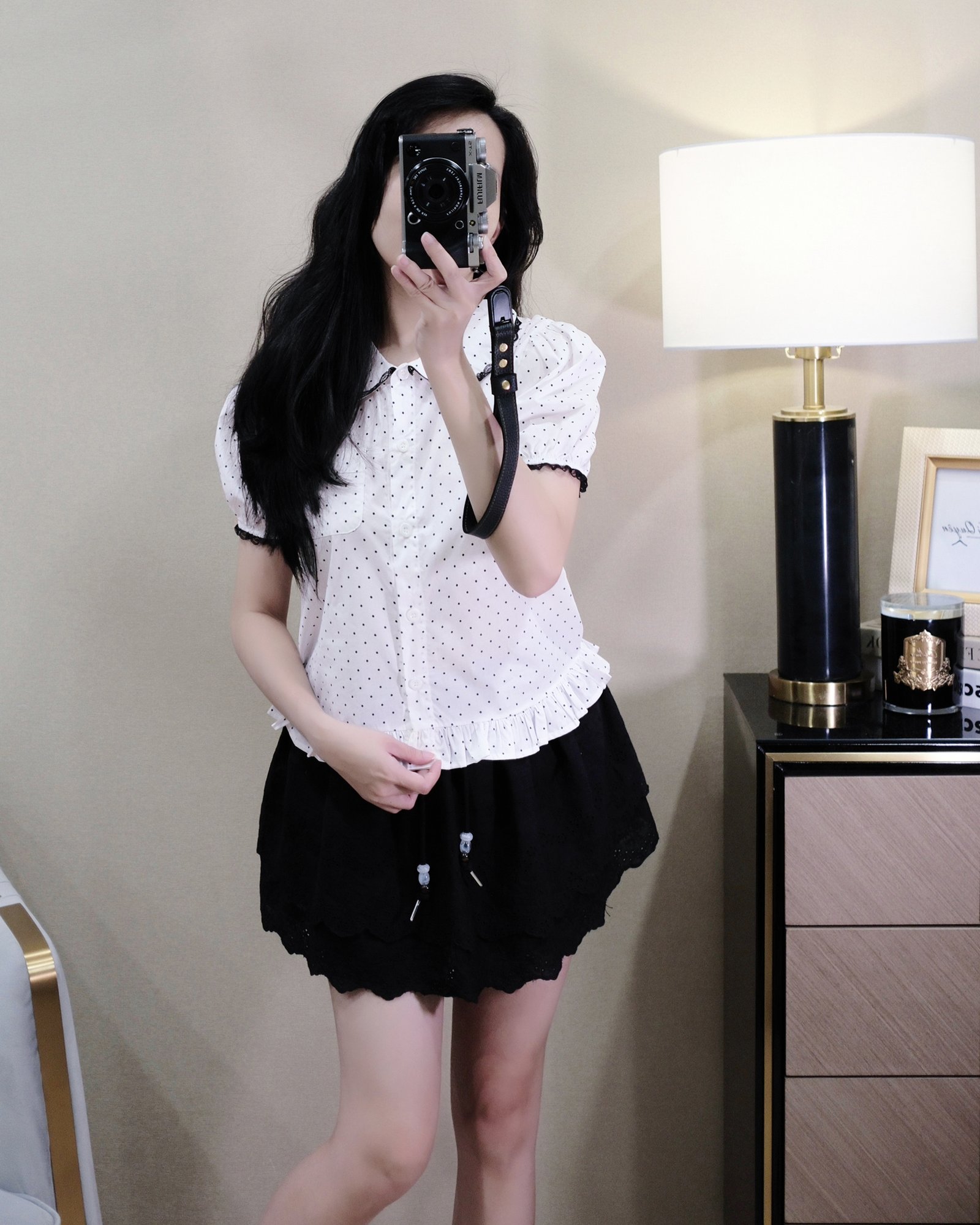 Áo sơ mi chấm bi cổ sen viền ren, tay ngắn bo chun - Thanh lịch, duyên dáng - Ảnh 6