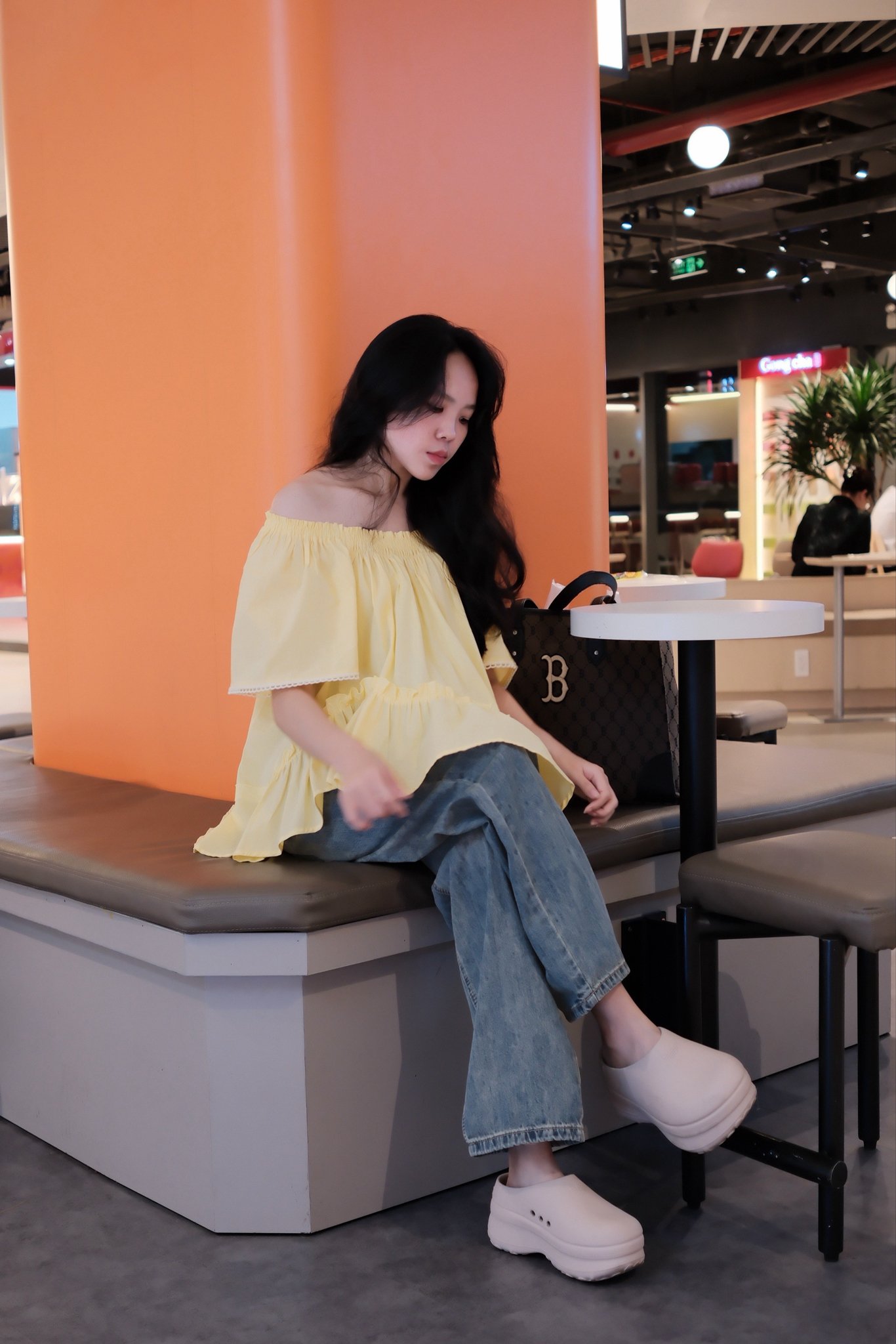 Áo Sơ Mi Cổ Vuông Bo Chun Tay Ngắn Viền Ren Chất Thô Dáng Rộng - Thanh Lịch, Đi Chơi, Đi Làm - Ảnh 3