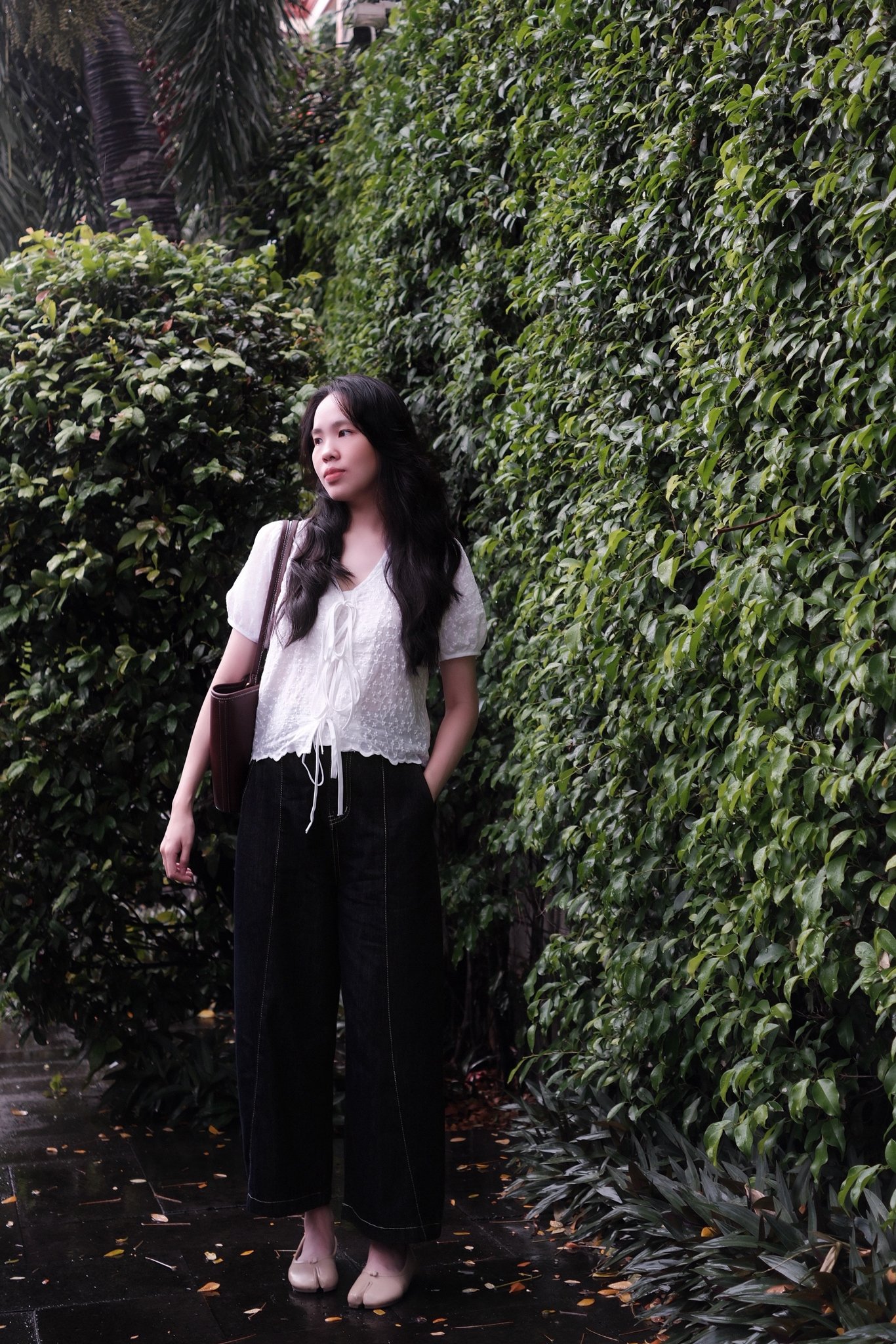 Áo Sơ Mi Cổ V Hoa Nhí Cột Nơ Dọc Tay Ngắn Bo - Ảnh 7