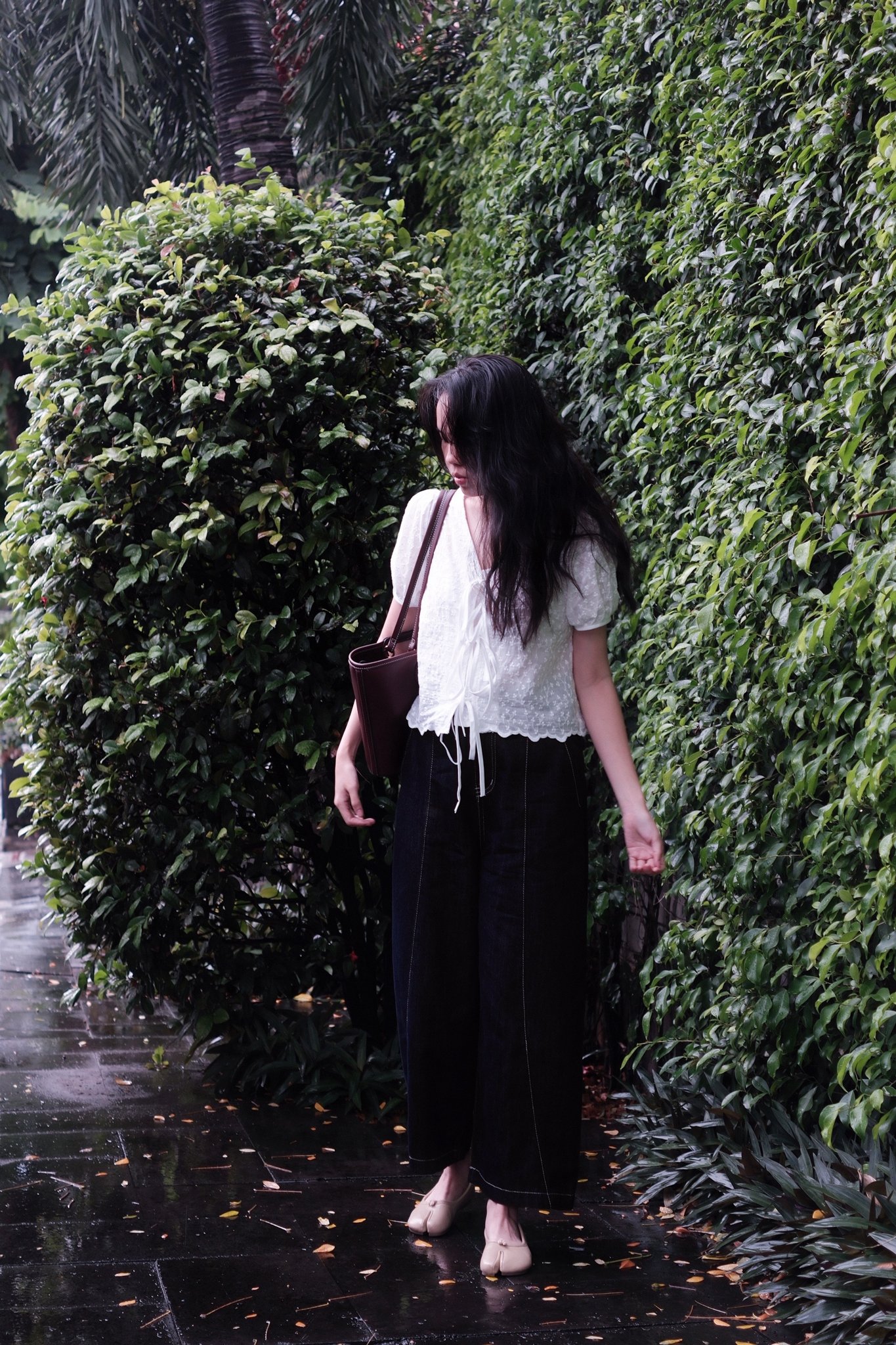 Áo Sơ Mi Cổ V Hoa Nhí Cột Nơ Dọc Tay Ngắn Bo - Ảnh 6