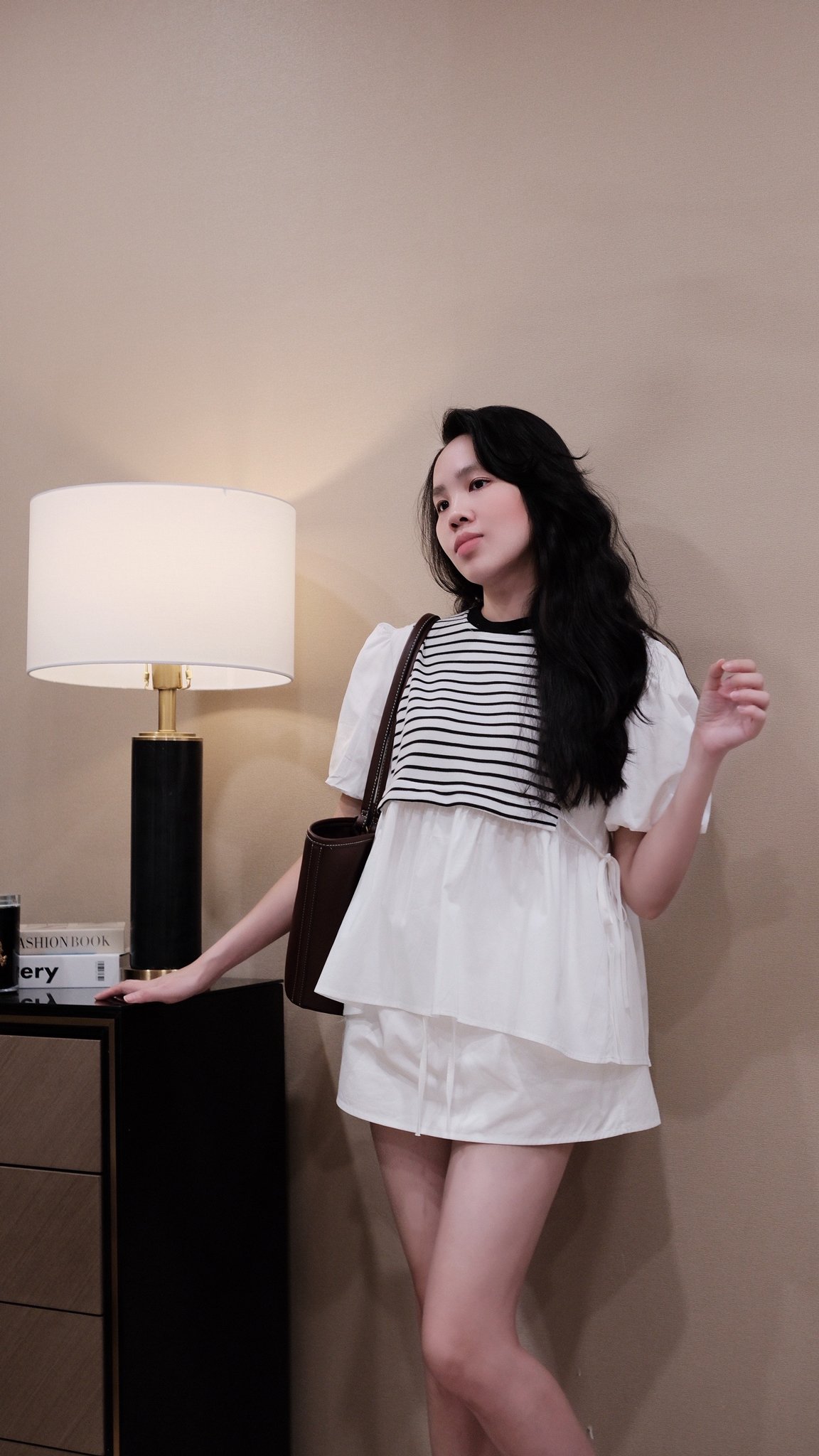 Áo kiểu cổ tròn kẻ sọc tay ngắn phồng bo chun buộc eo - Ảnh 3