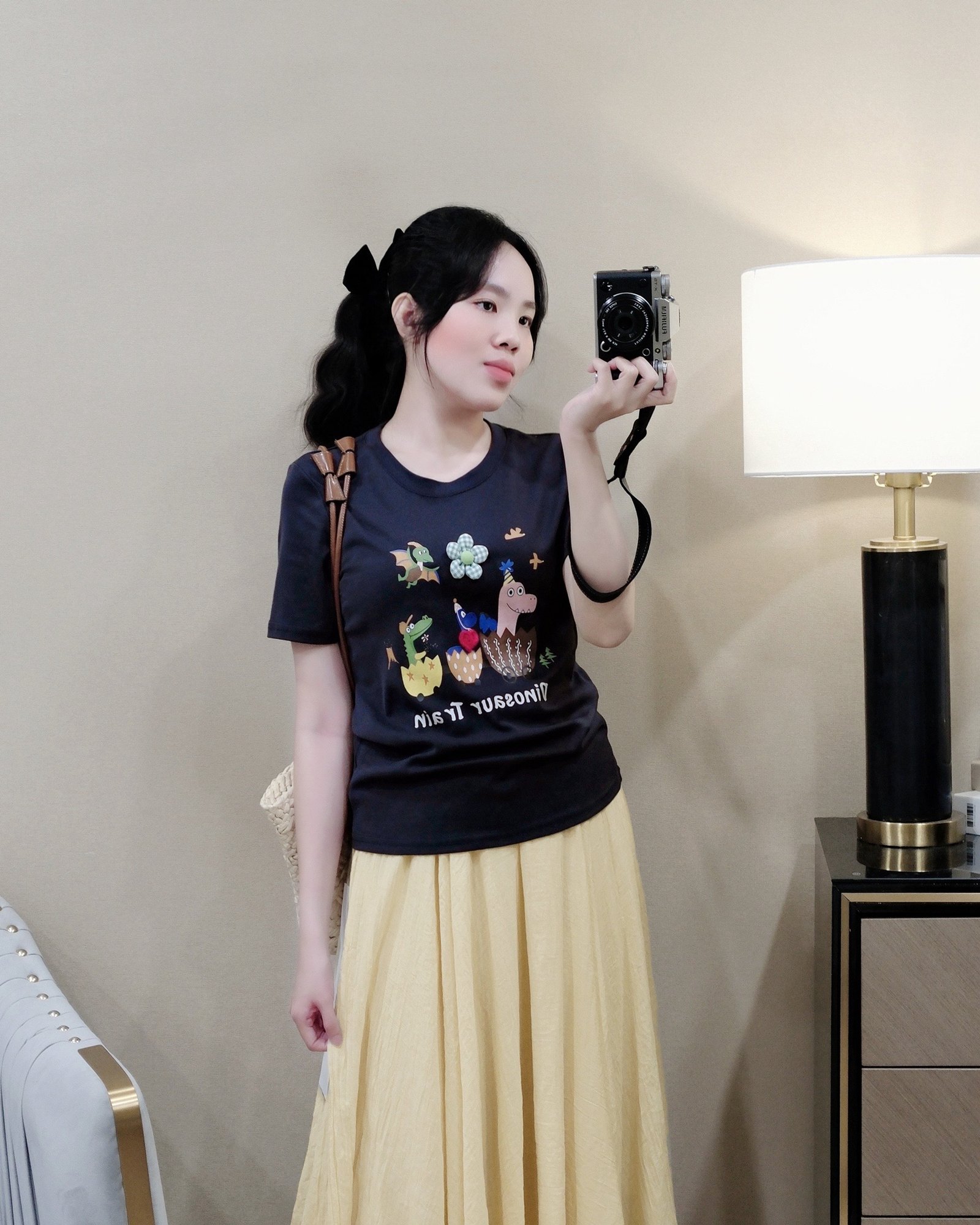 "Áo Thun Nữ Cổ Tròn Hình Khủng Long Tay Ngắn Phong Cách Trẻ Trung" - Ảnh 5