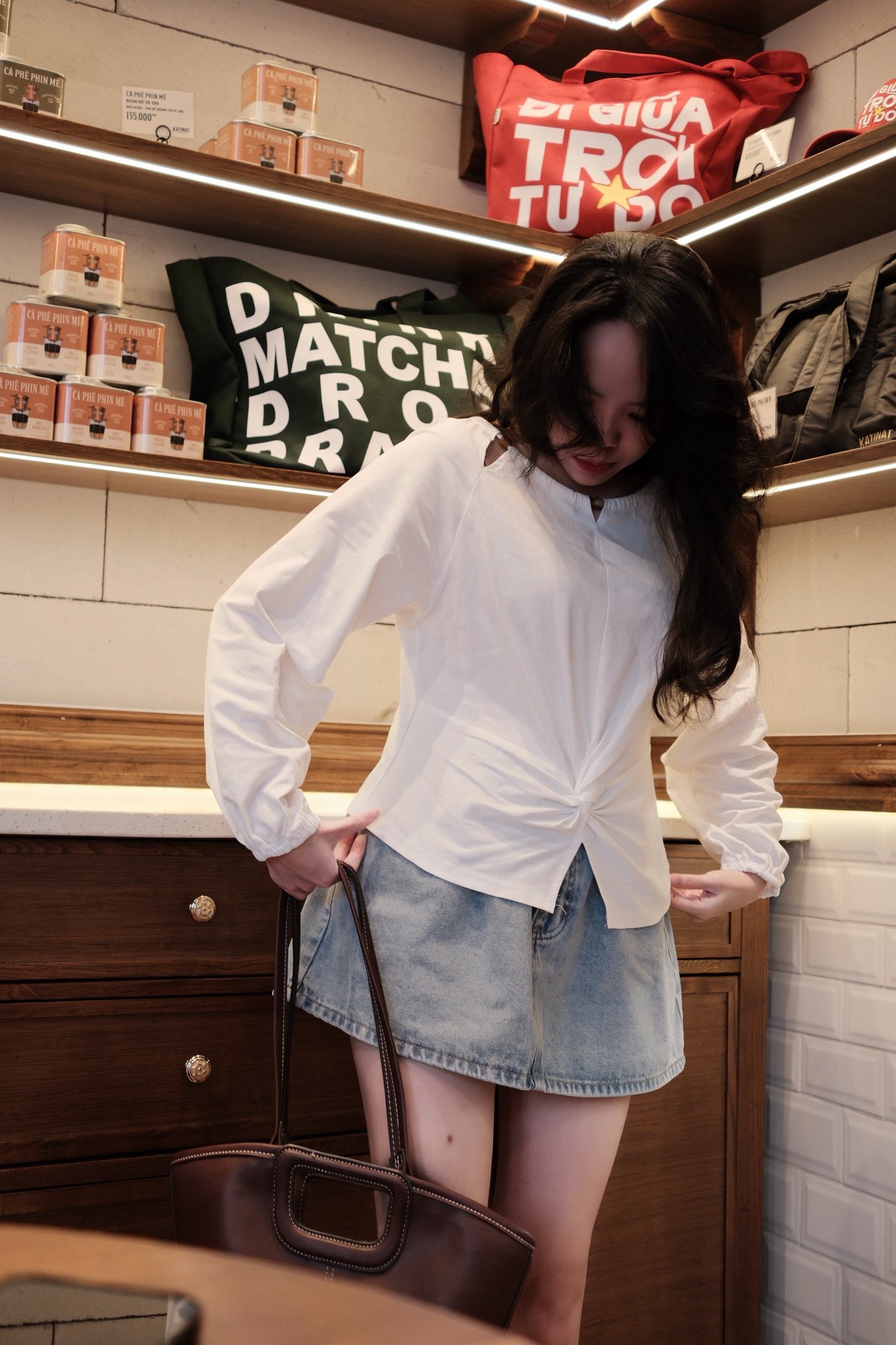 Áo Thun Nữ Cổ Tròn Rút Dây Eo Tay Dài Bo Chun Đi Chơi - Ảnh 5