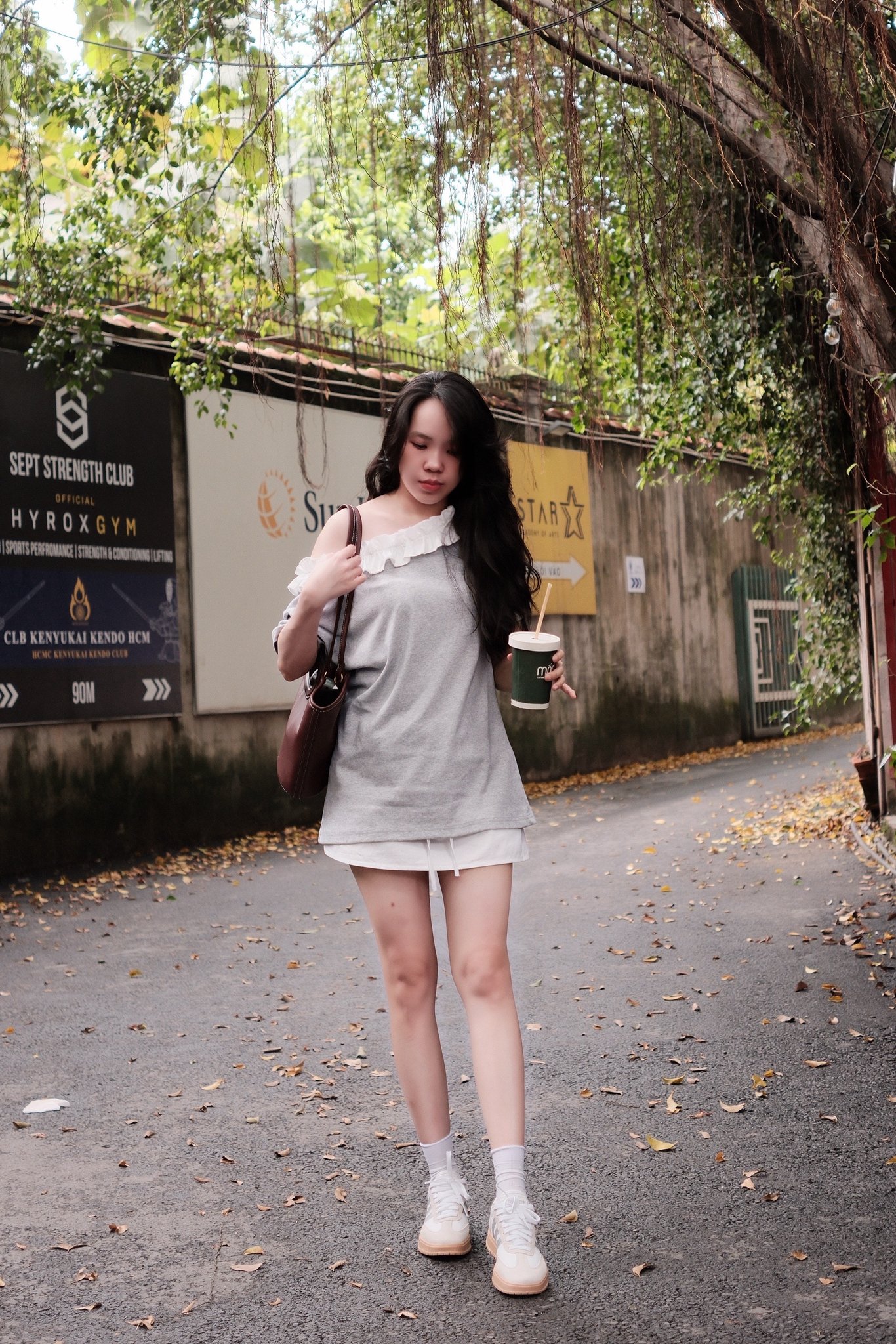 Áo Thun Lệch Vai Viền Bèo Tay Ngắn Phong Cách Nữ Tính, Chất Liệu Thun Thoáng Mát - Ảnh 4