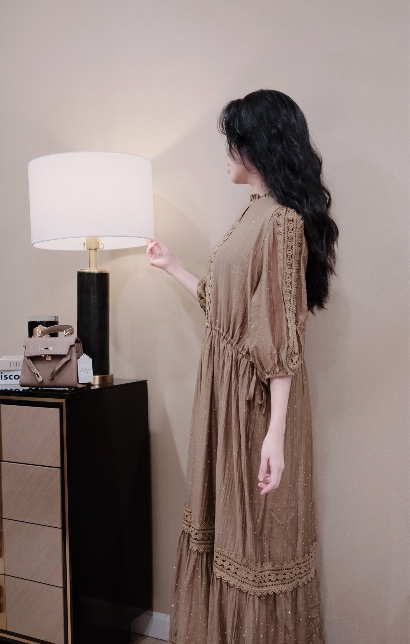 Váy Maxi Cổ Trụ Phối Ren Đính Cườm Dáng Rộng - Thiết Kế Tay Lỡ Bo Chun, Thích Hợp Du Lịch - Ảnh 5