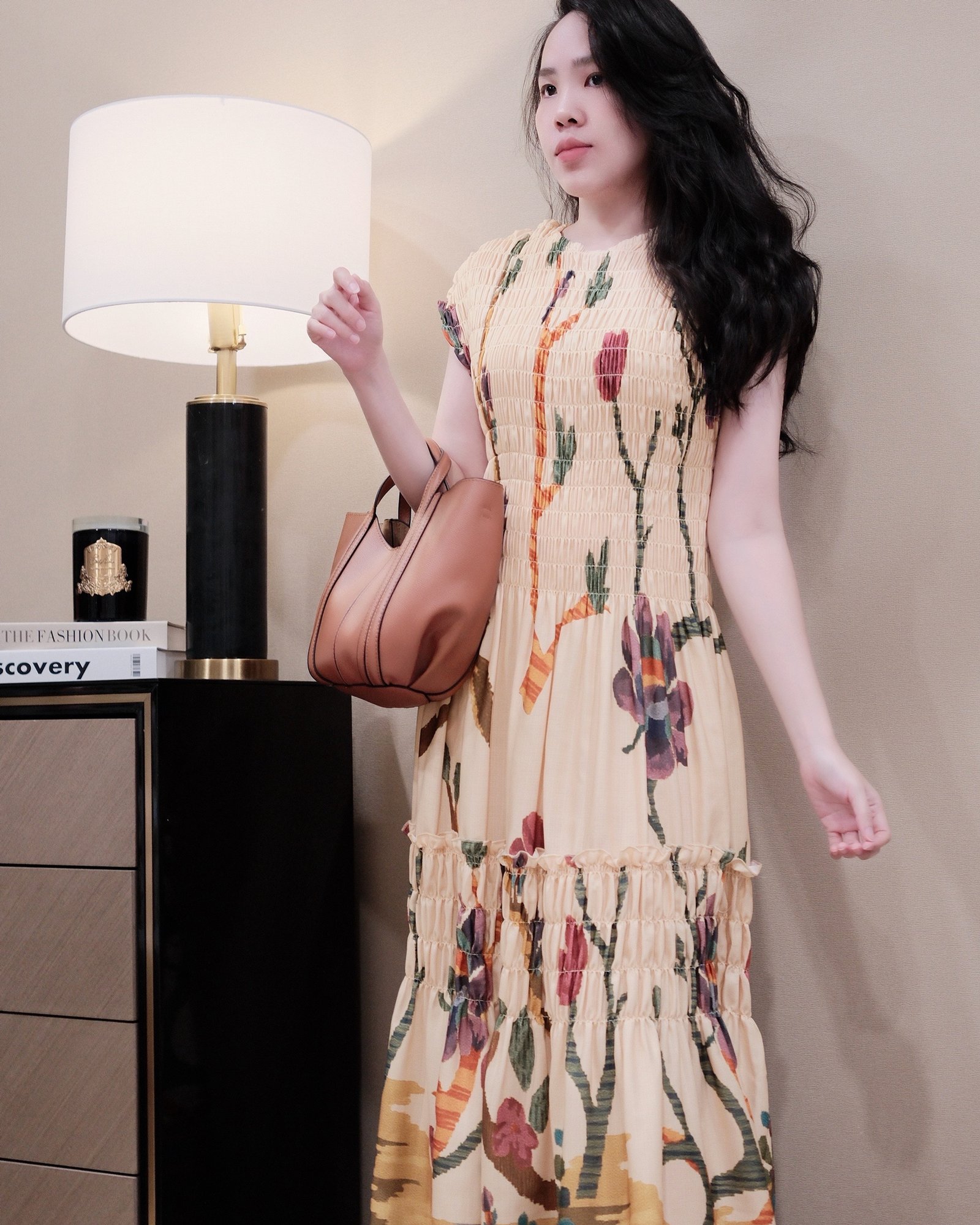 Váy Maxi Hoa Cổ Cao Bo Chun Xếp Tầng Sát Nách Thô Dáng Vừa Đi Chơi Du Lịch - Ảnh 4