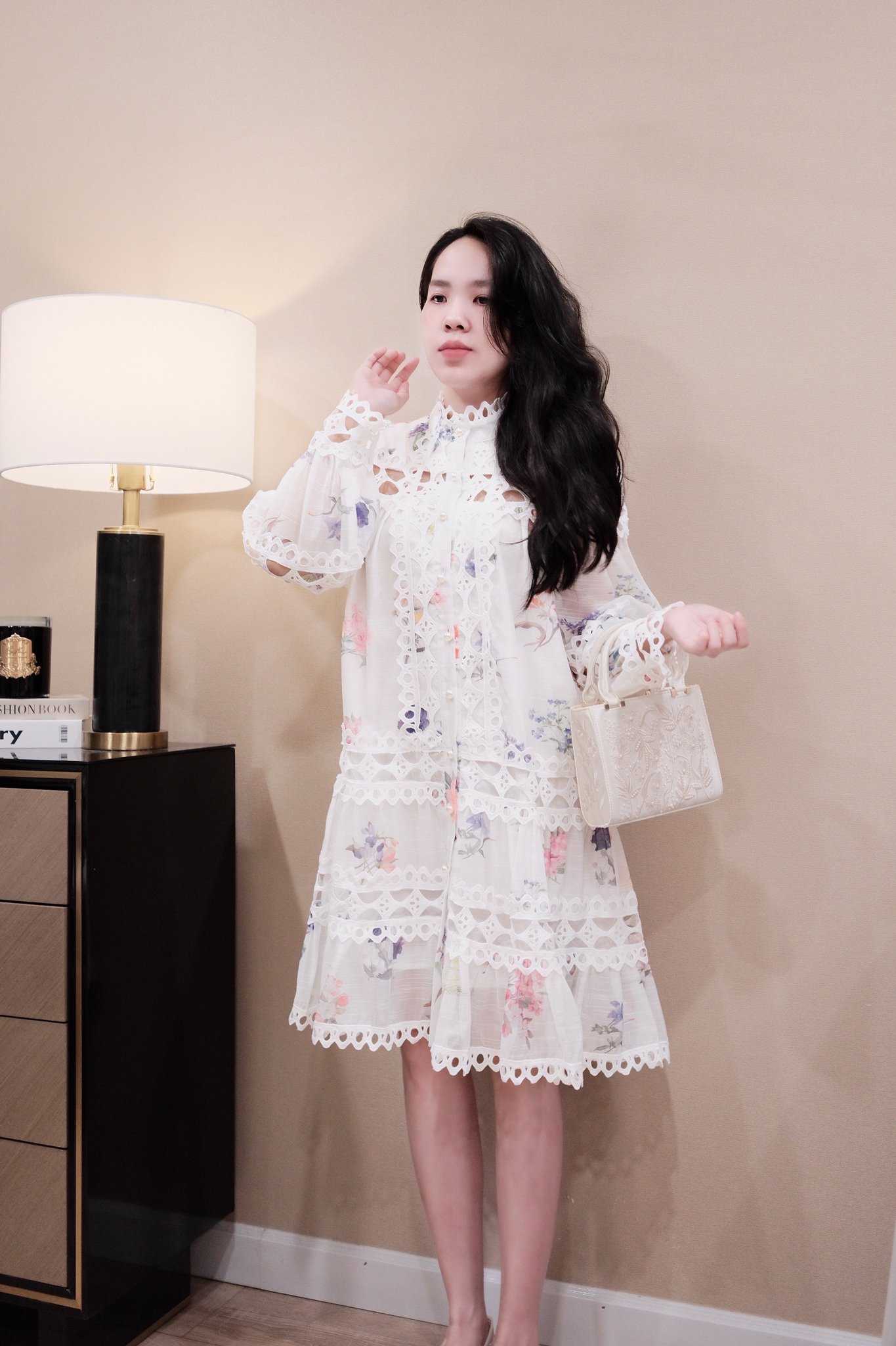 Váy suông voan hoa phối ren cổ cao tay dài - Ảnh 5