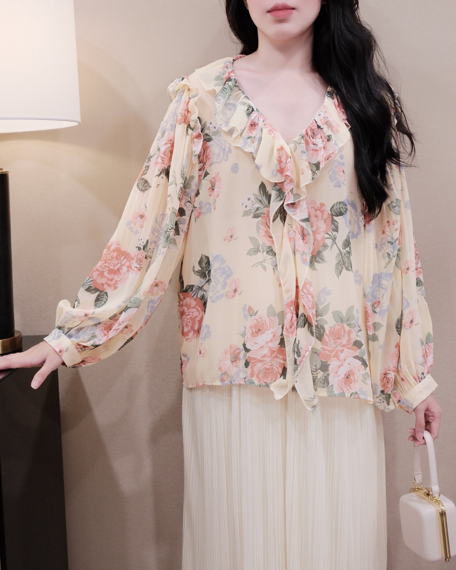 Áo Sơ Mi Voan Hoa Cổ Tim Tay Dài Nút Dọc Thanh Lịch - Phong Cách Nữ Tính, Hiện Đại Cho Mọi Dịp - Ảnh 3