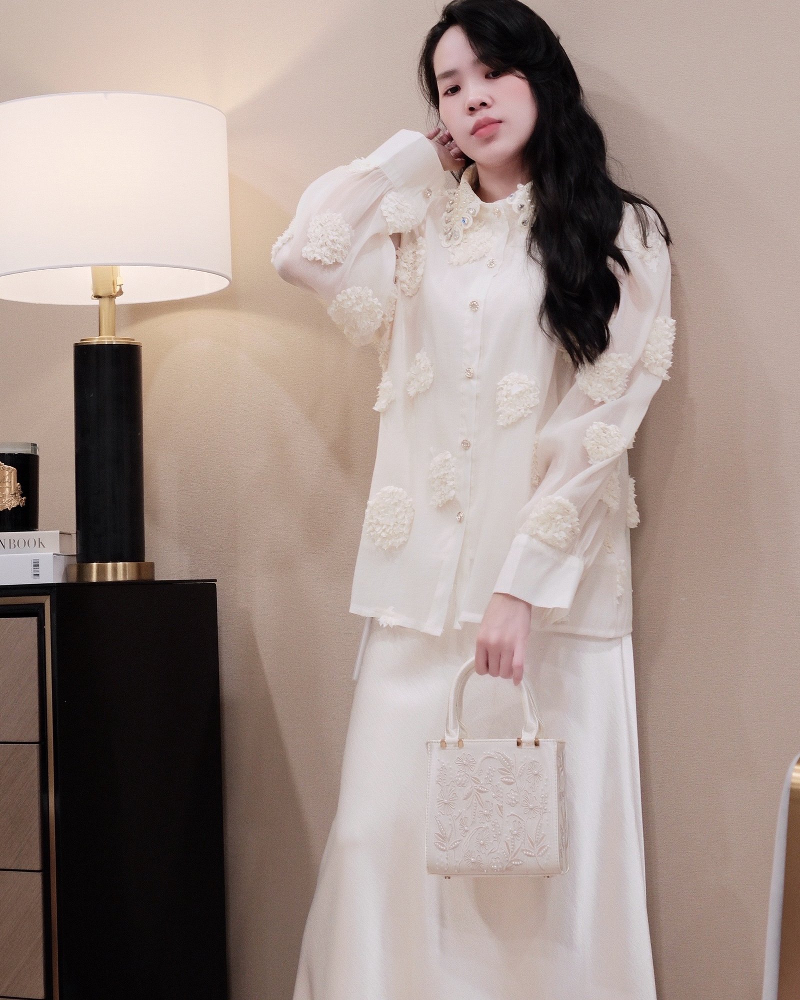 Áo Sơ Mi Voan Hoa Nổi Đính Đá Nữ Cao Cấp - Thiết Kế Thanh Lịch, Sang Trọng Cho Mọi Dịp - Ảnh 6