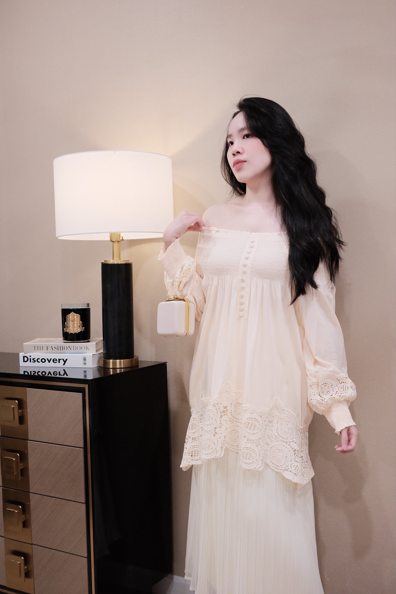 Áo Trễ Vai Bo Chun Tay Dài Phối Ren Tinh Tế, Đính Nút Thanh Lịch. Phong Cách Nữ Tính Đi Chơi, Du Lịch Thoải Mái. - Ảnh 5