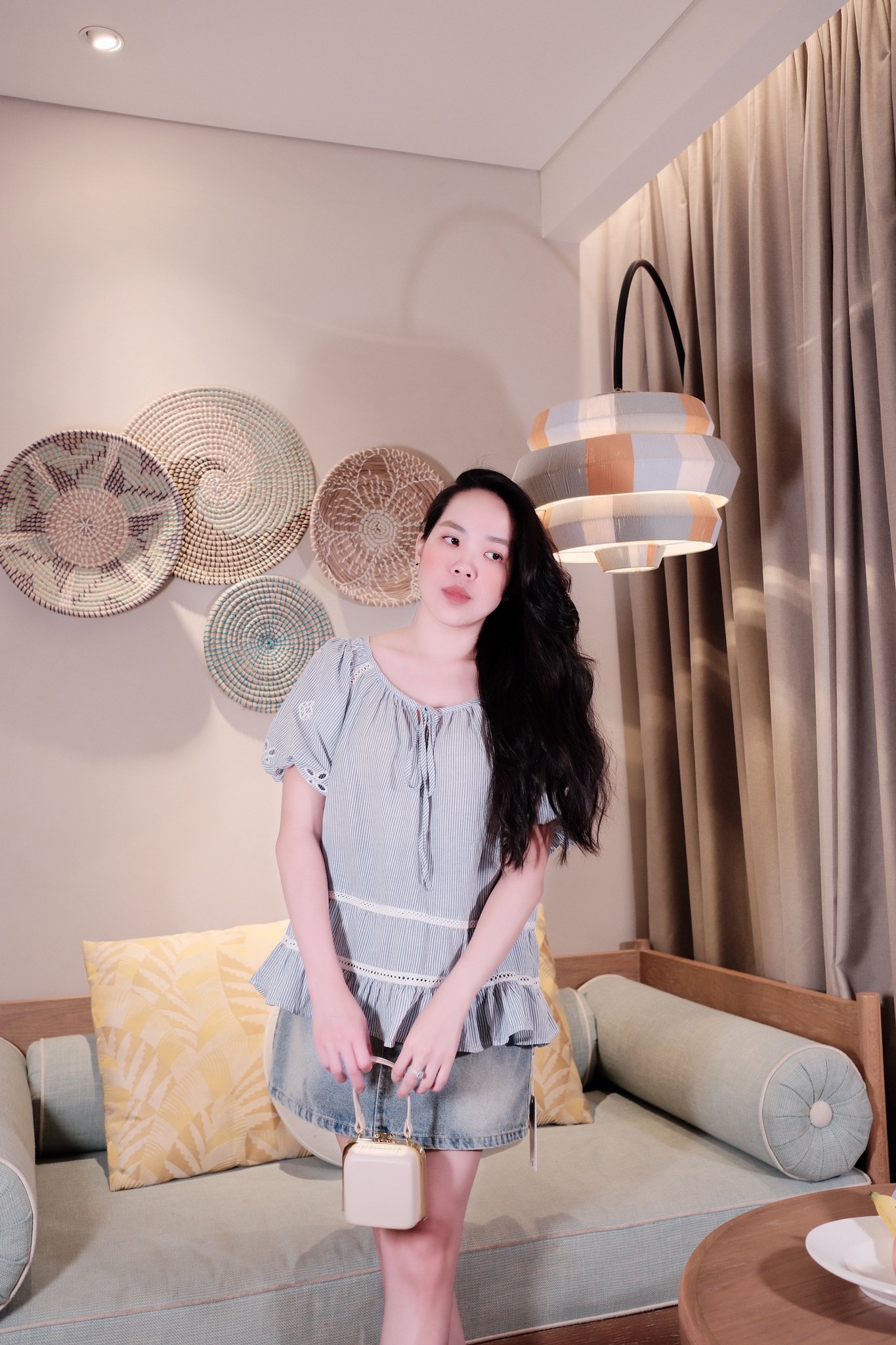 Áo Sơ Mi Nữ Kẻ Sọc Cổ Tròn Cột Nơ Tay Ngắn Phồng Bo Chun Thô Mềm Mại Daily Đi Chơi Đi Làm - Ảnh 4