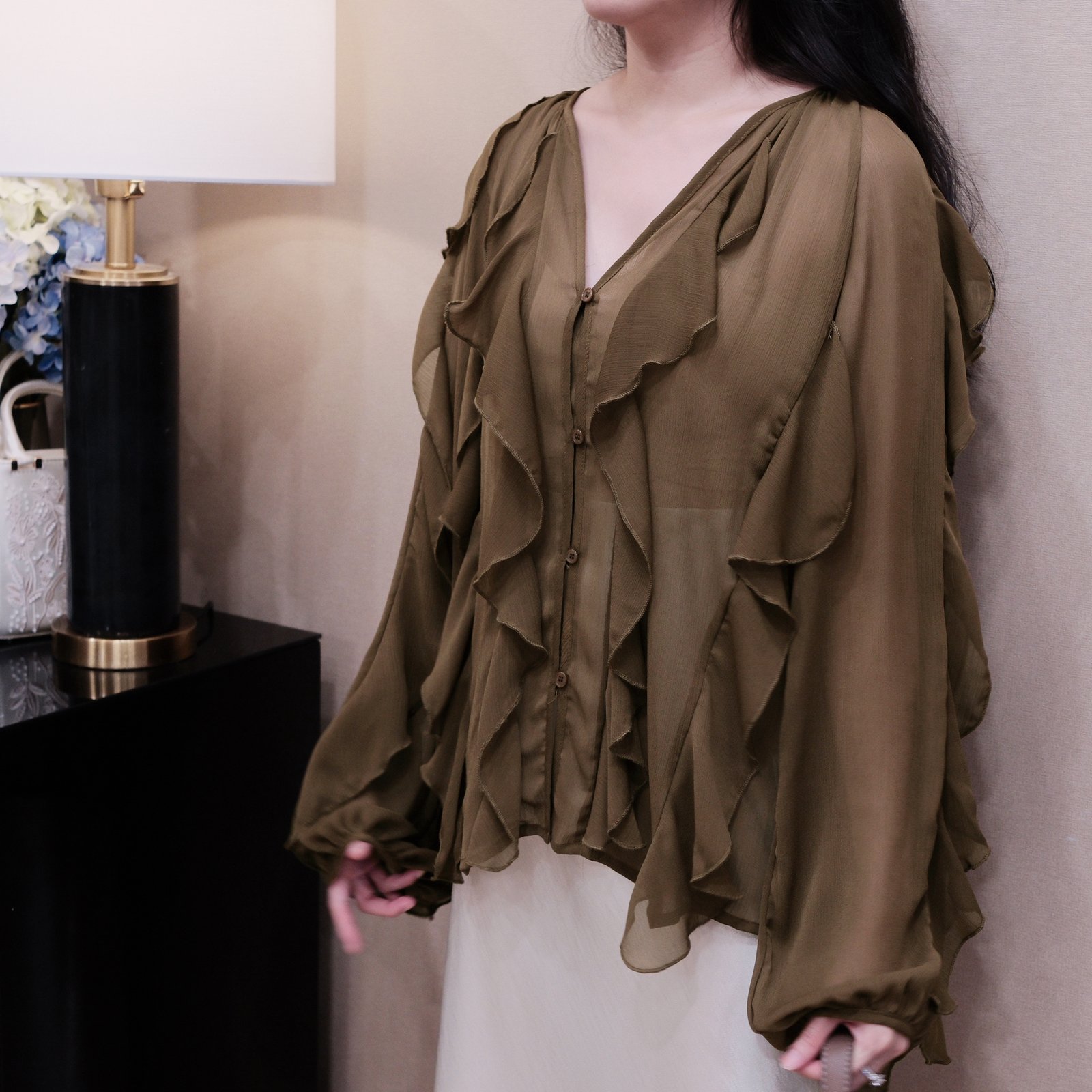 Áo Sơ Mi Voan Cổ V Tay Dài Thanh Lịch - Thiết Kế Đi Chơi, Du Lịch - Ảnh 14