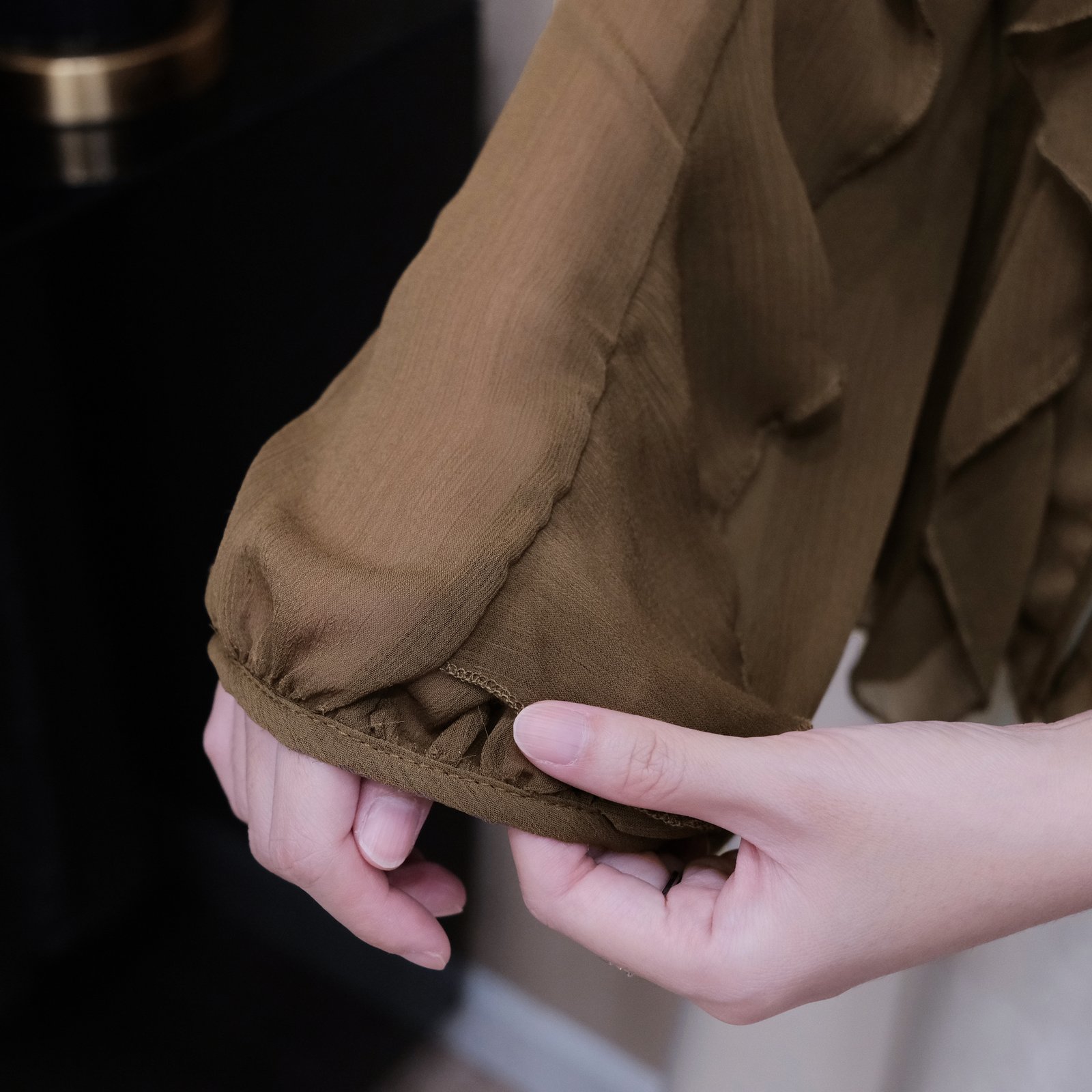 Áo Sơ Mi Voan Cổ V Tay Dài Thanh Lịch - Thiết Kế Đi Chơi, Du Lịch - Ảnh 11