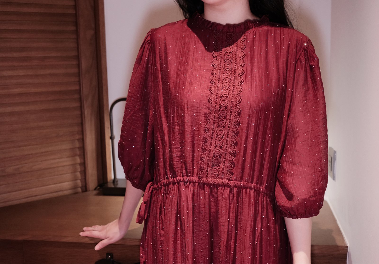 Váy Maxi Cổ Trụ Phối Ren Đính Cườm Dáng Rộng - Thiết Kế Tay Lỡ Bo Chun, Thích Hợp Du Lịch - Ảnh 6