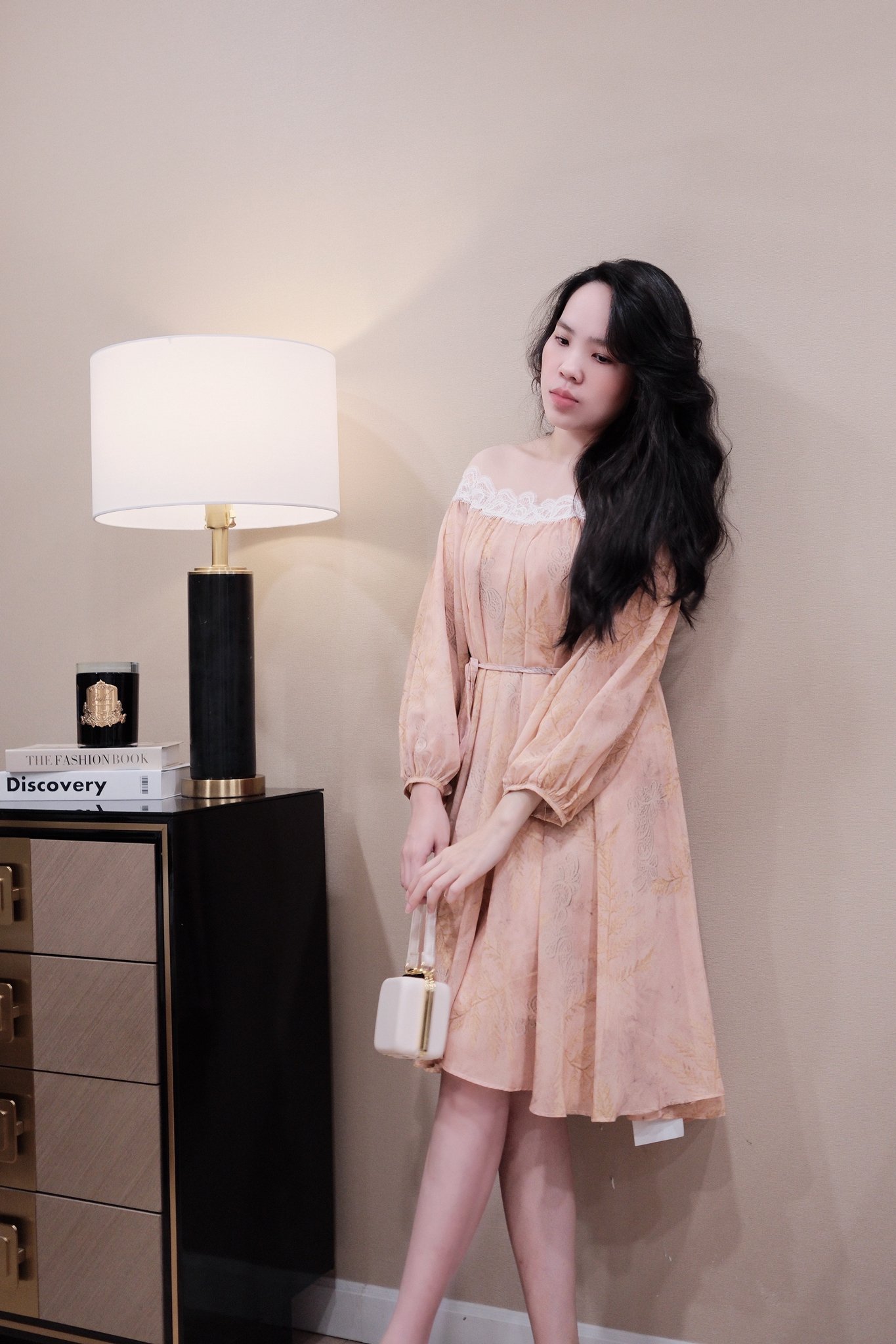 Váy Suông Voan Cổ Thuyền Phối Ren Lưới Tay Dài Thanh Lịch, Có Lót – Thiết Kế Cao Cấp Cho Tiệc Nhẹ, Đi Chơi & Du Lịch - Ảnh 4