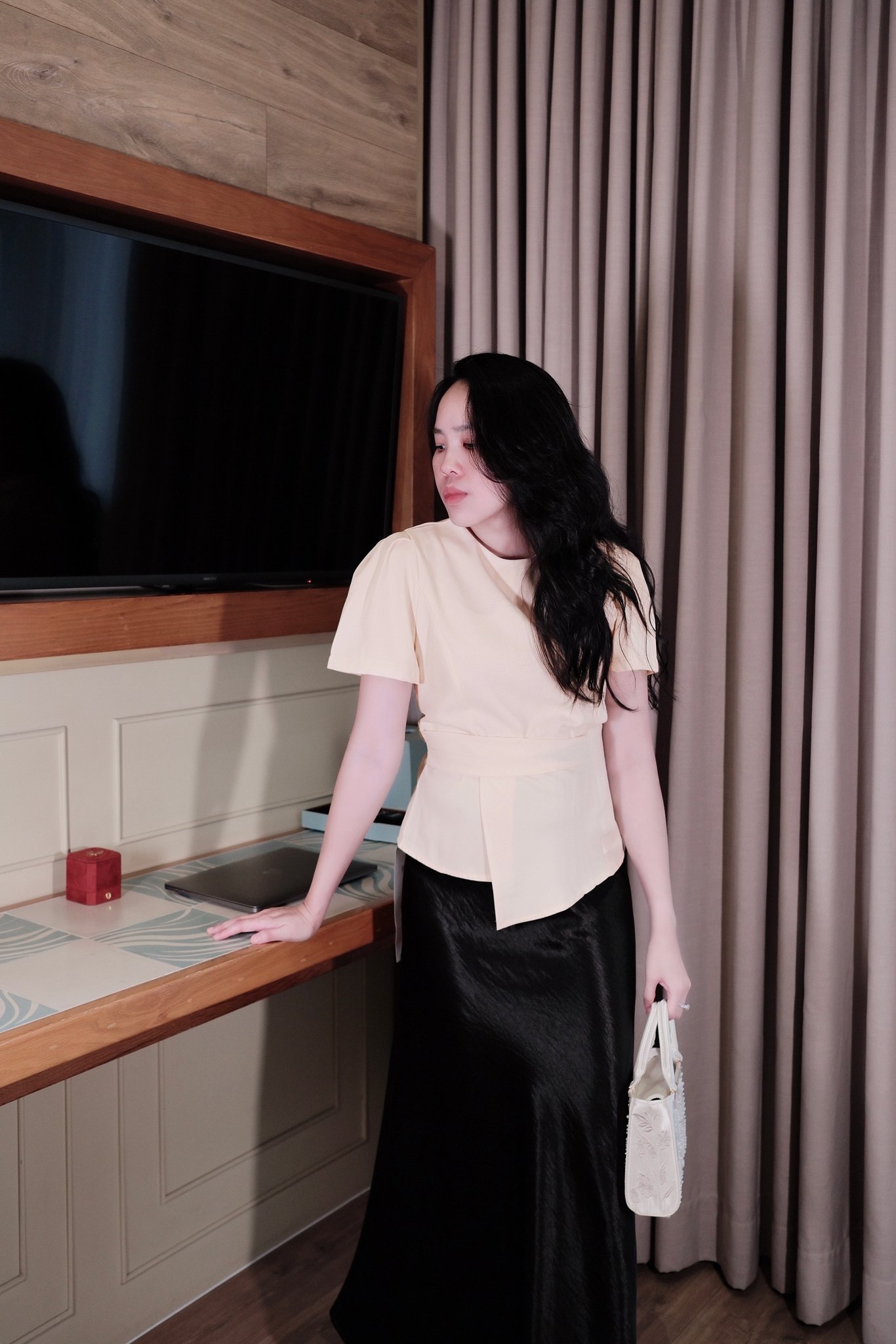 Áo Sơ Mi Nữ Cổ Tròn Tay Ngắn Dáng Buộc Dây Thanh Lịch | Thời Trang Công Sở, Dự Tiệc & Dạo Phố - Ảnh 5