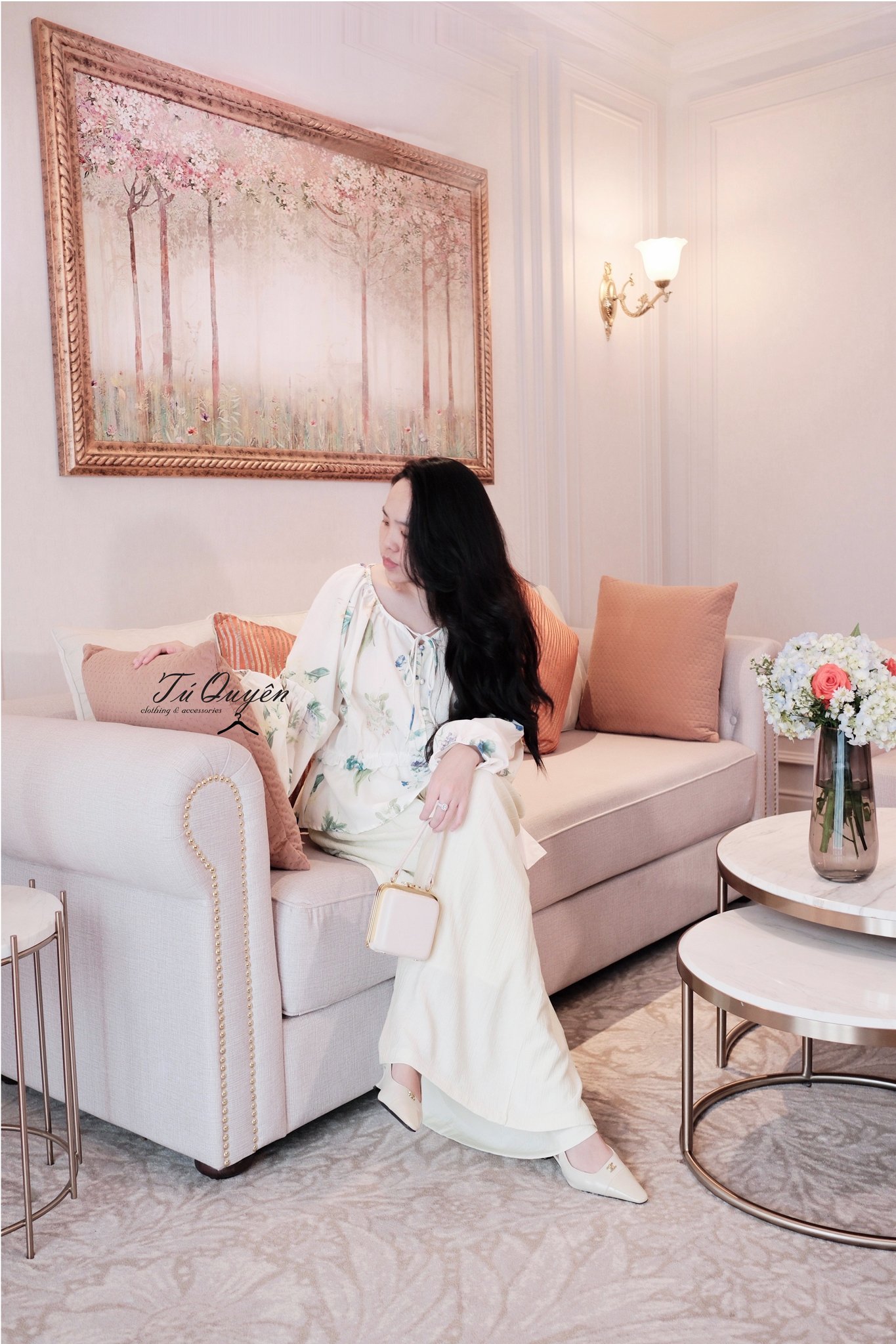 Áo Sơ Mi Nữ Cổ Thuyền Họa Tiết Hoa Tay Dài Bo Chun Dáng Rộng Thanh Lịch - Chất Thô Mềm Mại - Ảnh 3