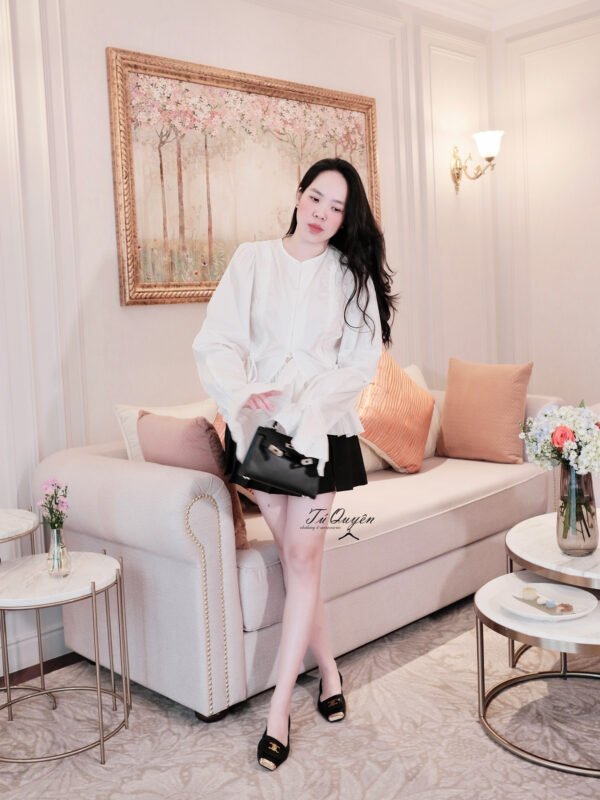 Áo Sơ Mi Cổ Tròn Dây Rút Eo Tay Bo Loe Thanh Lịch | Phong Cách Hiện Đại Năng Động