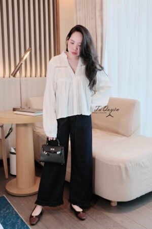 Áo Sơ Mi Nữ Kiểu Cổ V Phối Ren Tay Dài Croptop Thanh Lịch Sọc - Thời Trang Công Sở, Dạo Phố, Hàng Ngày",