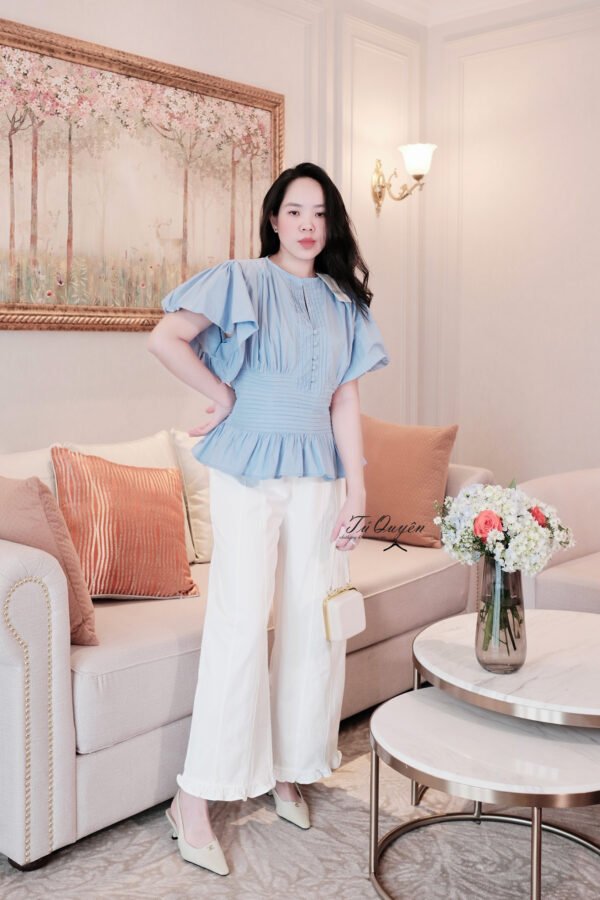Áo Kiểu Cổ Tròn Xếp Ly Tay Phồng Nút Dọc Dáng Peplum - Thanh Lịch, Thời Trang Cho Công Sở & Đi Chơi